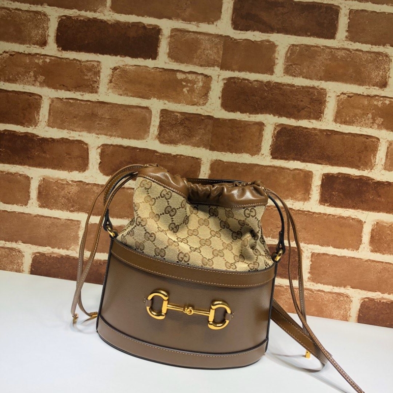 G*u*i bucket bags
